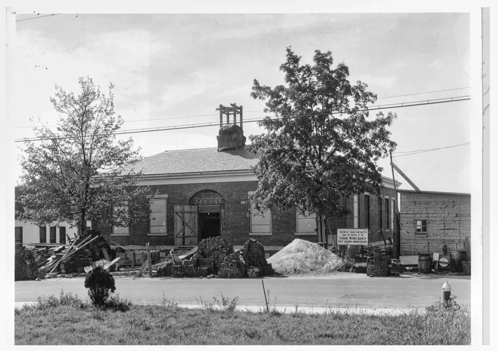 vintage black and white JMAM exterior